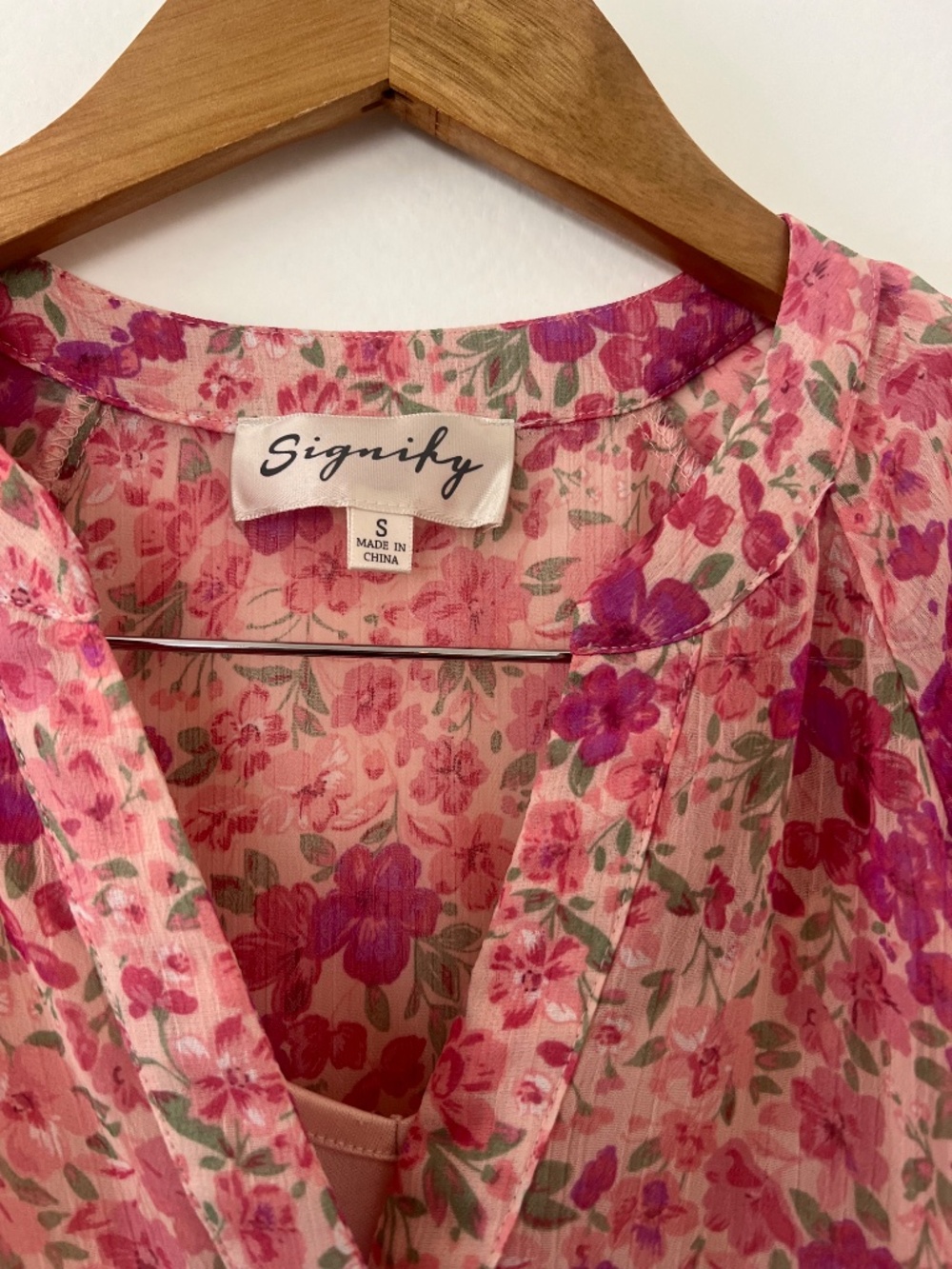Signify Pink Floral Midi Dress Tiered Chiffon Puff Sleeve with Front Buttons - Picture 2 of 5